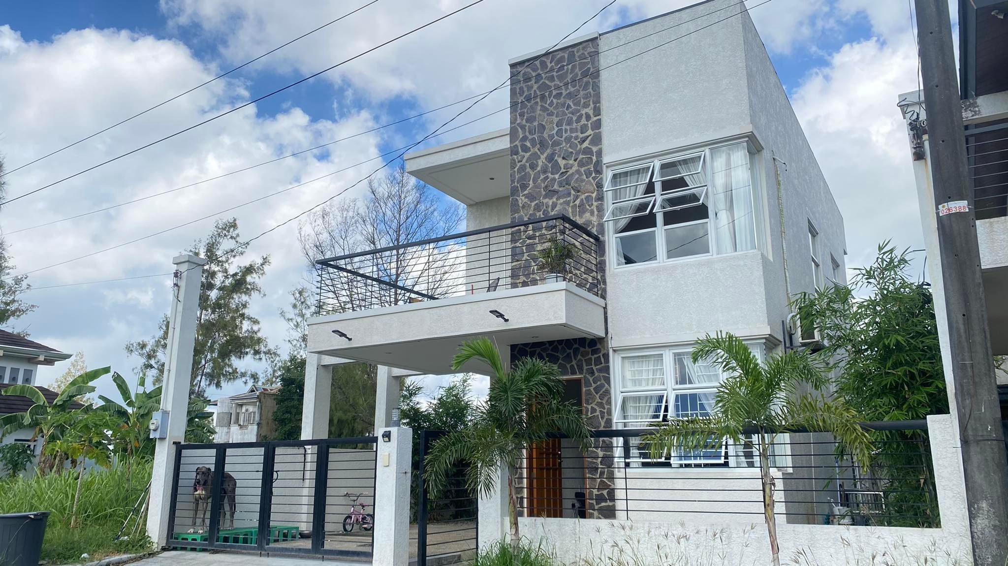 Lipa Royale – House and Lot For Sale
